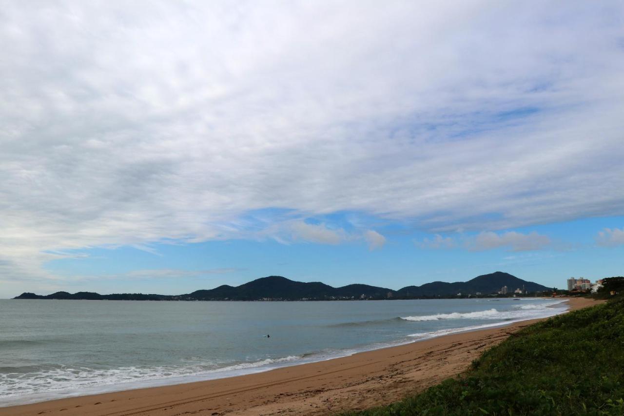 Curta Praia Do Quilombo - Lunata ペーニャ エクステリア 写真